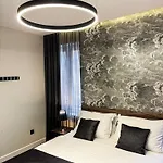 Calma Luxury Nocleg ze śniadaniem 4*