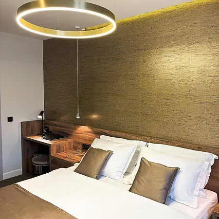 Calma Luxury Bed & Breakfast