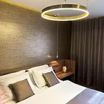Calma Luxury Bed & Breakfast 4*